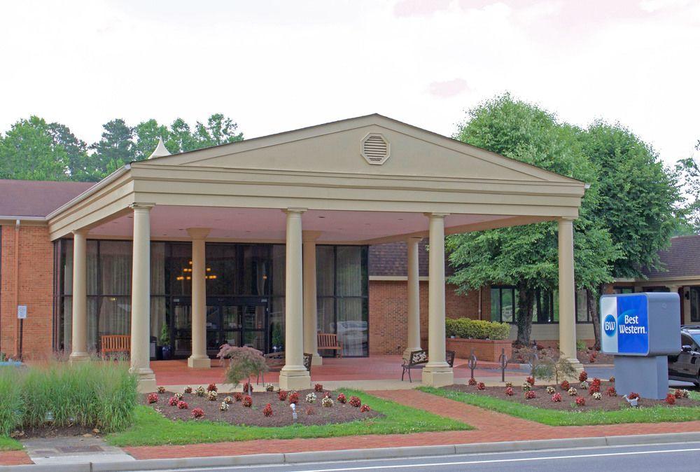 Best Western Williamsburg Historic District Exteriör bild