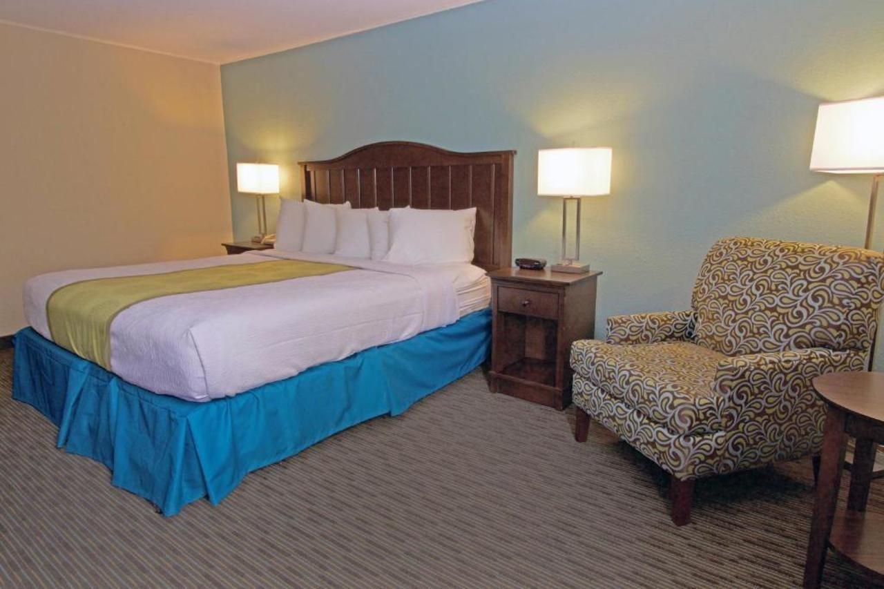 Best Western Williamsburg Historic District Exteriör bild