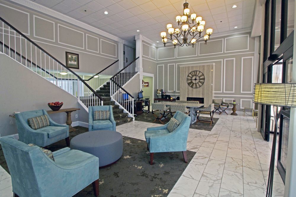 Best Western Williamsburg Historic District Exteriör bild