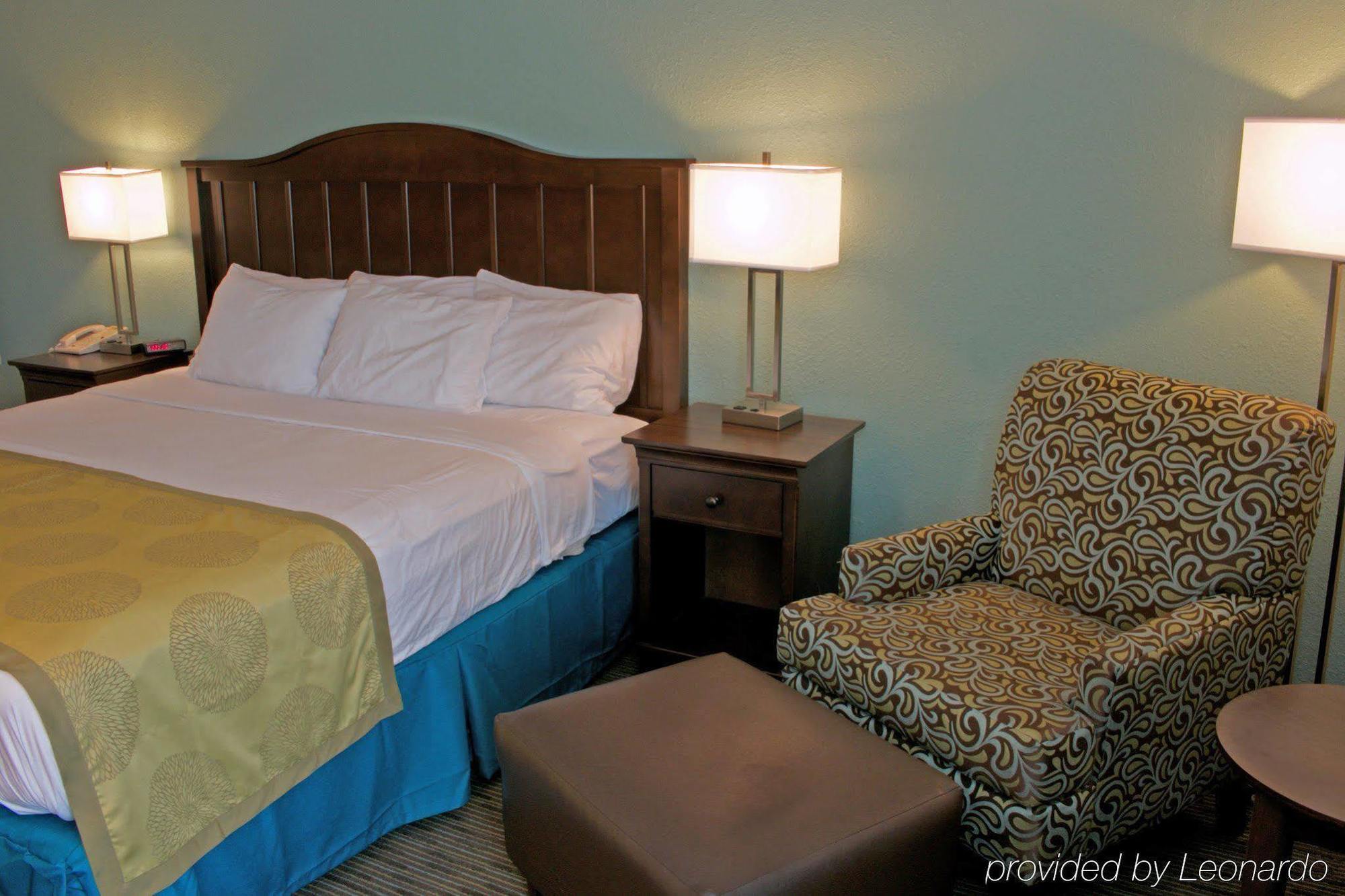 Best Western Williamsburg Historic District Exteriör bild